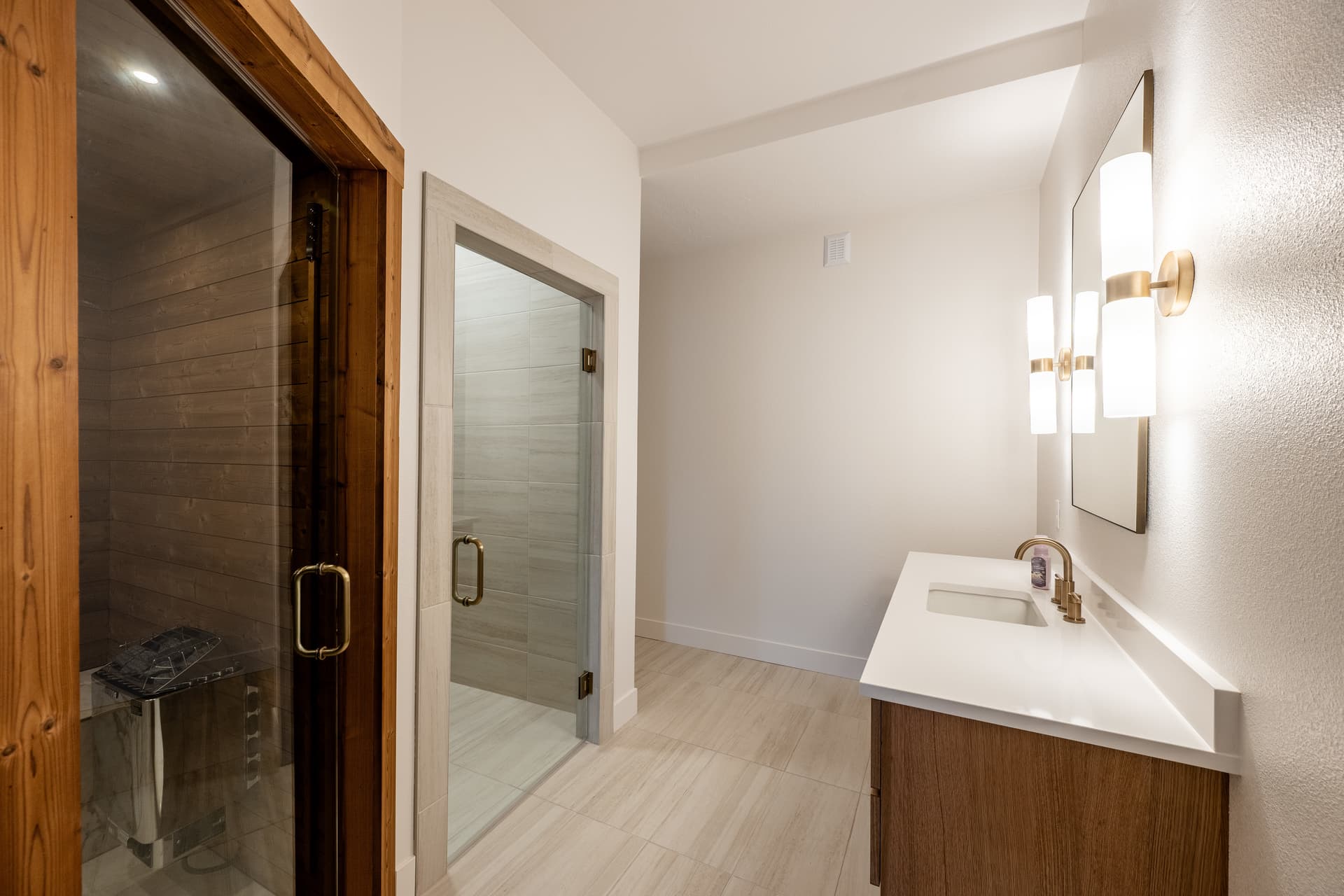 019b dsc 5431 hdr sauna bath